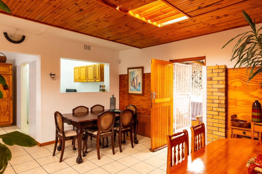4 Bedroom Property for Sale in Dwarskersbos Western Cape